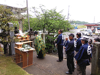 （解体前）建て替えのため解体の前にお祓いをしてもらいました
